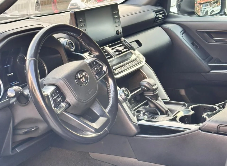 Car Thumbnail