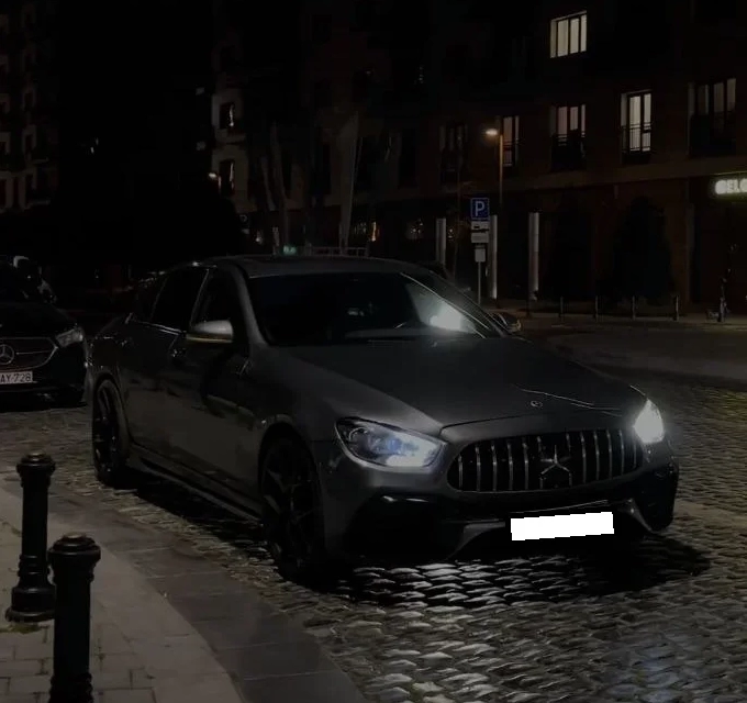 Mercedes-Benz E300 63